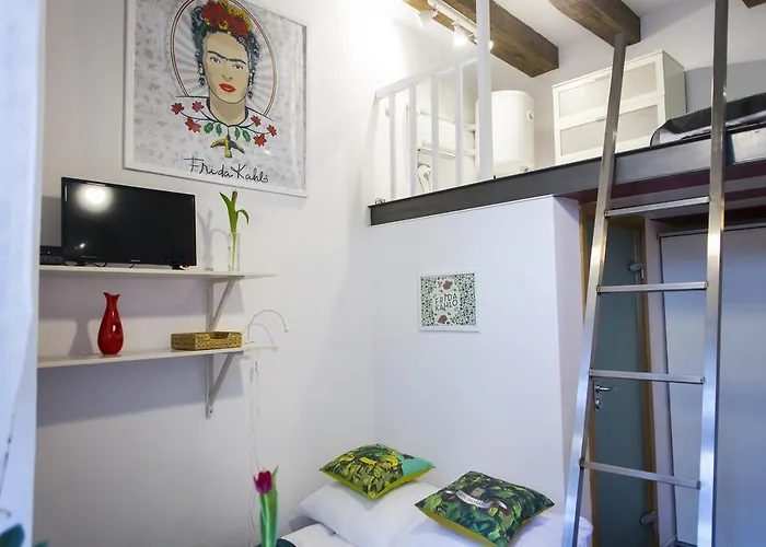 Studio Apart Odası