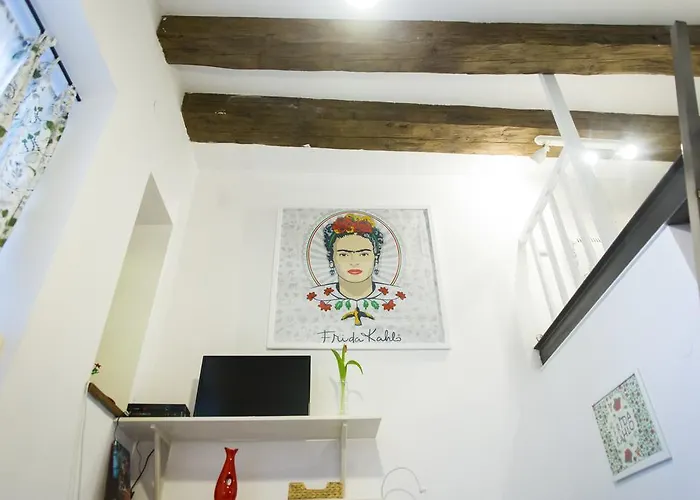 Studio Apart Odası